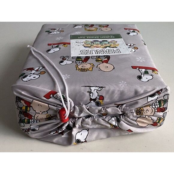 Peanuts Snoopy Woodstock QUEEN SIZE Sheet Set Sally Charlie Brown Christmas NEW - Picture 13 of 15